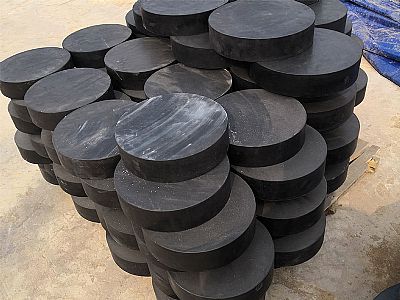 吴桥县板式橡胶支座由若干层橡胶片与薄钢板经加压硫化